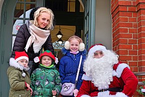 Dworzec w Tucholi tętni życiem! Kiermasz świąteczny 7 grudnia / ZDJĘCIA-25062