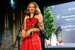 Nie tylko "Last Christmas" i "Snowman"! Świąteczne śpiewanie w języku obcym / FOTO-25122