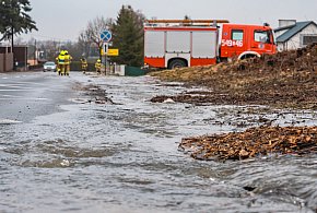 Strażacy interweniowali już ponad 50 razy, a prognozy są dla nich niesprzyjające!