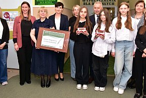 Dla nich ortografia nie jest straszna! Laura i Katarzyna z "Piórem Burmistrza"