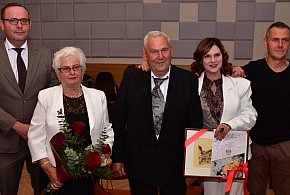 Jubileusze małżeńskie w gminie Tuchola. Złoci, szmaragdowi i diamentowi jubilaci