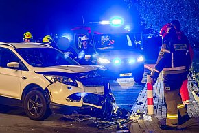 Sprawca uciekł, okazało się że ma niespełna dwa promile! Nocny wypadek na DW240 /