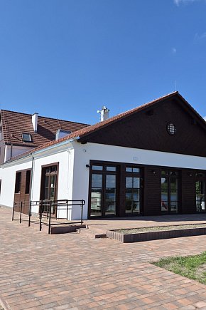 Gmina Lubiewo: Bistro w Bysławiu jest już gotowe. Kiedy wypijemy kawę, ciesząc się widokiem jeziora?-4687