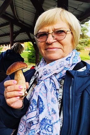 Goście z Piotrkowa nawiedzili Tucholę i Bory Tucholskie-4815