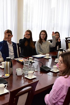 Młodzież o wykluczeniu komunikacyjnym w powiecie tucholskim. Skala problemu jest ogromna-4871