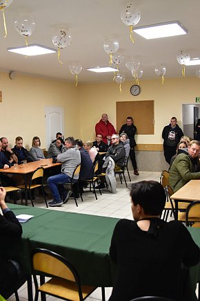 Co z blachami na drodze w Wełpinie? Powiat przyjechał zapowiedzieć zmiany!-4887