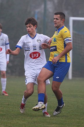 Klasa okręgowa: Rawys CEO Raciąż - MUKS CWZS Bydgoszcz 6:1 (1:1)-4906