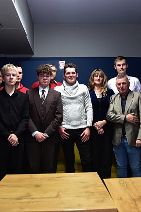 Nowa Nadzieja spotkała się w Tucholi. Tego samego dnia została wykreślona z rejestru partii politycznych-5061