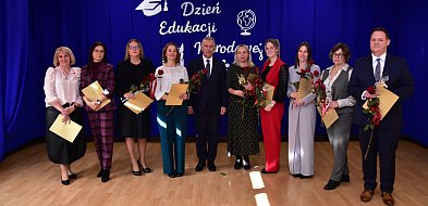 Tuchola: Gminne obchody Dnia Edukacji Narodowej. Przyznano nagrody burmistrza-23994