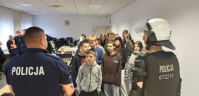 Tuchola: Można było się przekonać, jak wygląda praca w policji „od kuchni”-24855