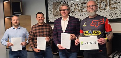 Cross Akademia zakłada Team i zyskuje znanego sponsora tytularnego!