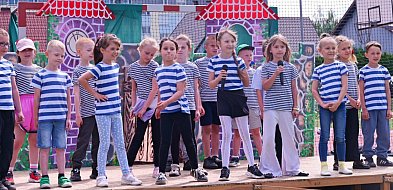 Rodzinna "Trójka". Tłum rodziców i dzieci podczas dorocznego festynu ZDJĘCIA FILMY
