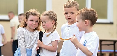 Stobno i ostatni szkolny festyn. Społeczność szkoły trzyma się razem / ZDJĘCIA