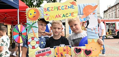 Bezpieczne wakacje na rynku w Tucholi / ZDJĘCIA
