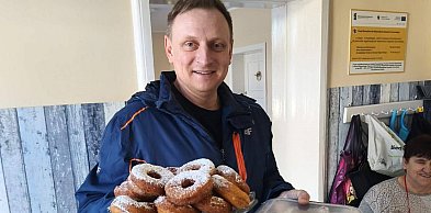 KGW Drożdzienica i charytatwyna akcja sprzedaży wianuszków. Relacja i PRZEPIS