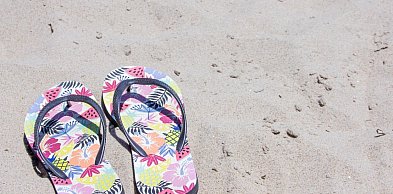 Sandały robocze i ochronne — czy spełniają normy BHP i kiedy wystarczą zamiast but