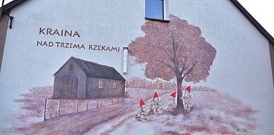 Przyrowa ma swój mural z kraśniętami