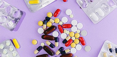 Certyfikacja produktów leczniczych i import równoległy — co musisz wiedzieć