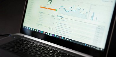 Jakie błędy mogą negatywnie wpłynąć na pozycjonowanie mojej strony? Eksperci z HiS