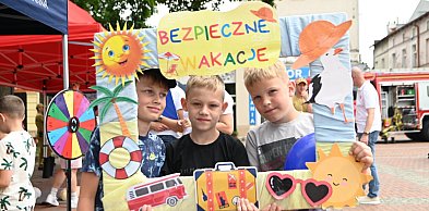 Bezpieczne wakacje na rynku w Tucholi / ZDJĘCIA