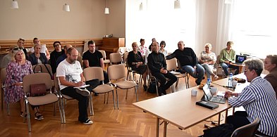 Co stanie się z rodzinami zastępczymi? Potrzebne są szybkie zmiany systemowe-23537