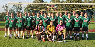 Dream Team z Tucholanki!. Przypomniały się stare czasy, padały ładne gole / FOT-23700