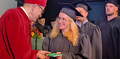Po raz 23. Wyższa Szkoła Zarządzania Środowiskiem rozpoczyna rok akademicki / FOT-24012