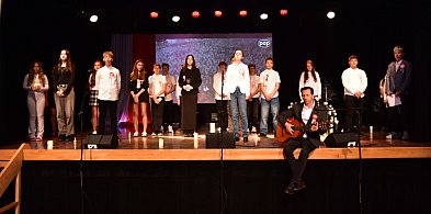 Śliwice: W wyjątkowy sposób upamiętnili najważniejsze lata dla naszego narodu-24473