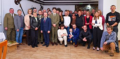 Honorowi krwiodawcy z powiatu tucholskiego przyjęli odznaczenia od prezesa PCK!-25317