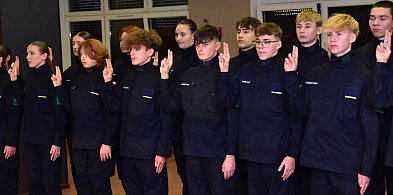 Nowodworek. Uczniowie LO z klasy mundurowej złożyli uroczyste ślubowanie / ZDJĘCIA