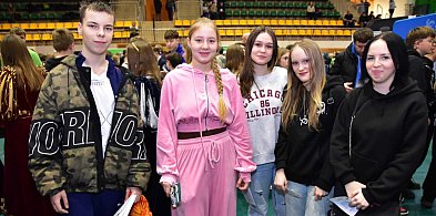 Tuchola: Tłum zainteresowanych na Targach Pracy i Festiwalu Służb Mundurowych