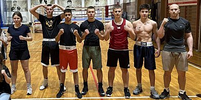 Tucholscy bokserzy trenowali pod okiem mistrzyni