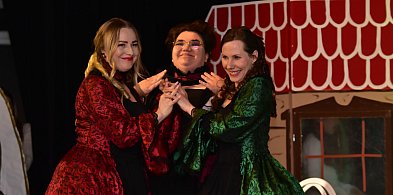 DAŁY SHOW! Tuchola: "Kopciuszek" w wykonaniu nauczycielek z naszych przedszkoli