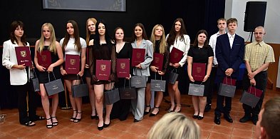 Gm. Kęsowo: Najlepsi ósmoklasiści odebrali nagrody wójta / ZDJĘCIA