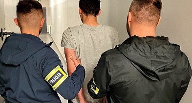27-latek usłyszał zarzut posiadania znacznej ilości środków odurzających-23627