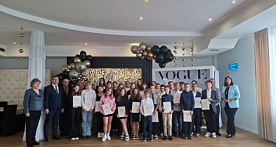 Stypendia dla najlepszych uczniów w gminie Gostycyn. Kto je zdobył?-23973