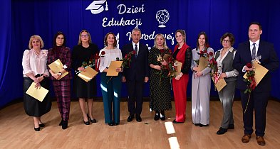 Tuchola: Gminne obchody Dnia Edukacji Narodowej. Przyznano nagrody burmistrza-23994