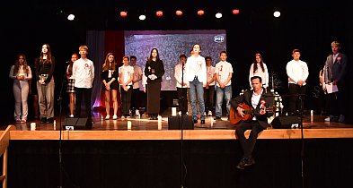 Śliwice: W wyjątkowy sposób upamiętnili najważniejsze lata dla naszego narodu-24473