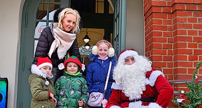 Dworzec w Tucholi tętni życiem! Kiermasz świąteczny 7 grudnia / ZDJĘCIA-25062