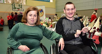 Tuchola: Międzynarodowy Dzień Osób z Niepełnosprawnościami i świąteczny klimat-25200