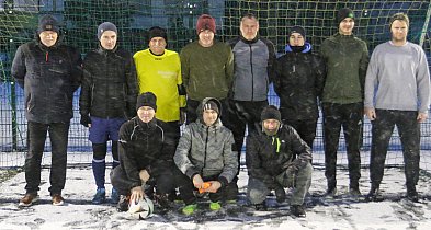 TPO Sokoły nielicznie, ale z sercem do gry rozegrało mecz noworoczny-25549