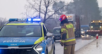 OBLODZENIE. Trudne warunki na drogach! Ciężarowe stanęły-25720