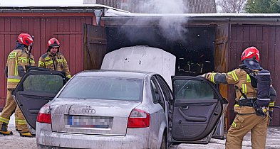 Tuchola, Warszawska. Doszło do pożaru w garażu, ale reakcja była szybka / ZDJĘCIA