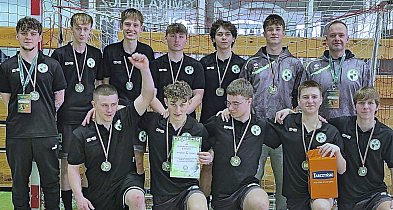 Tucholscy leśnicy najlepsi w piłkę nożną halową! Technikum MA ZŁOTO!