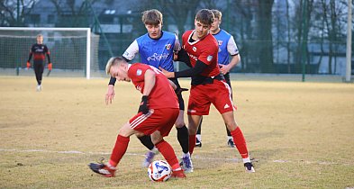 Tucholanka rozpoczęła rundę wiosenną, ale to... Gryf się odegrał / RELACJA I FOT