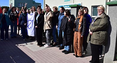 Tuchola: Protest pracowników inspektoratu Zakładu Ubezpieczeń Społecznych / FOTO