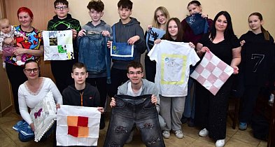 Kęsowo: Drugie życie jeansu. Młodzi odkryli pasję do szycia