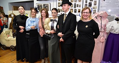 Jak ubierali się dawniej tucholanie? Wystawa pełna wspomnień / ZDJĘCIA