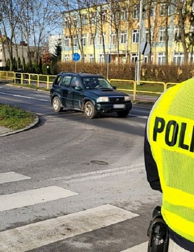 Tuchola: Policjanci zapraszają na debatę o bezpieczeństwie na drodze-24671