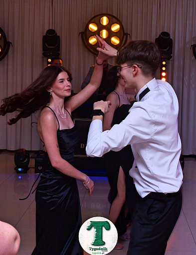 IMPREZA, ŚCIANKA I TORT! Studniówka ZSLiA Tuchola - cz. 2 ZDJĘCIA I FILMY